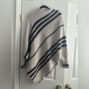 Oversized Black and Gray Shrug with Striped Design